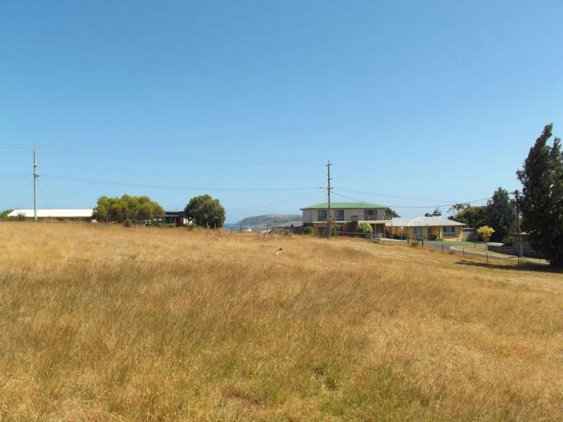 4 The Broadway, San Remo VIC 3925