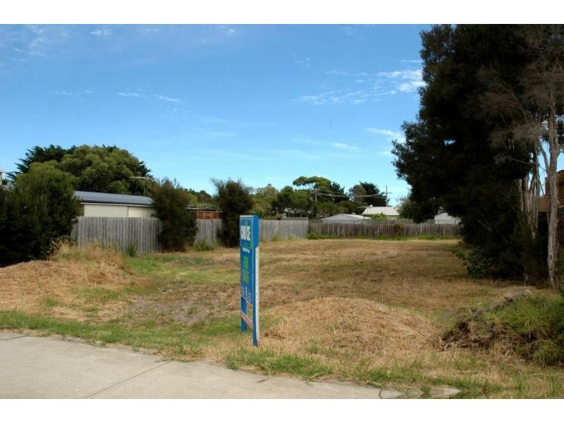 55 Phillip Island Road, Sunset Strip VIC 3922