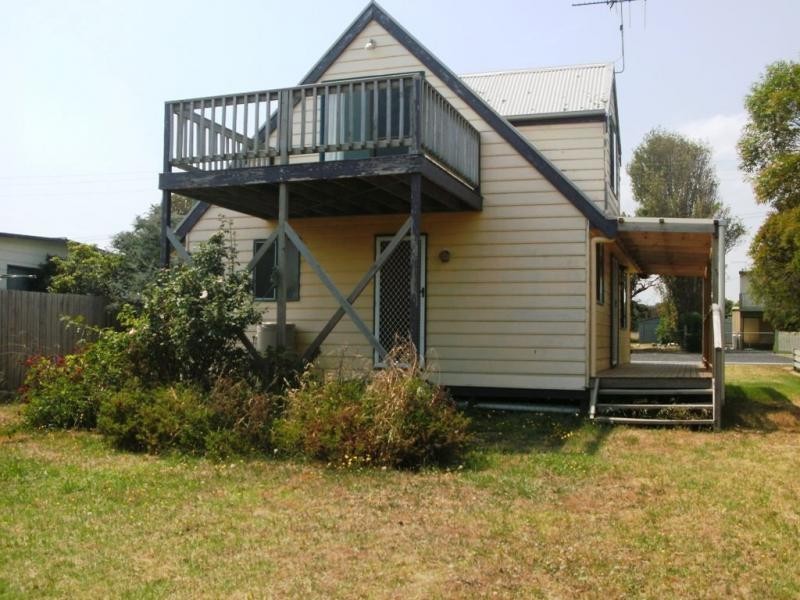 61 Champ Elysees Esplanade, Coronet Bay VIC 3984