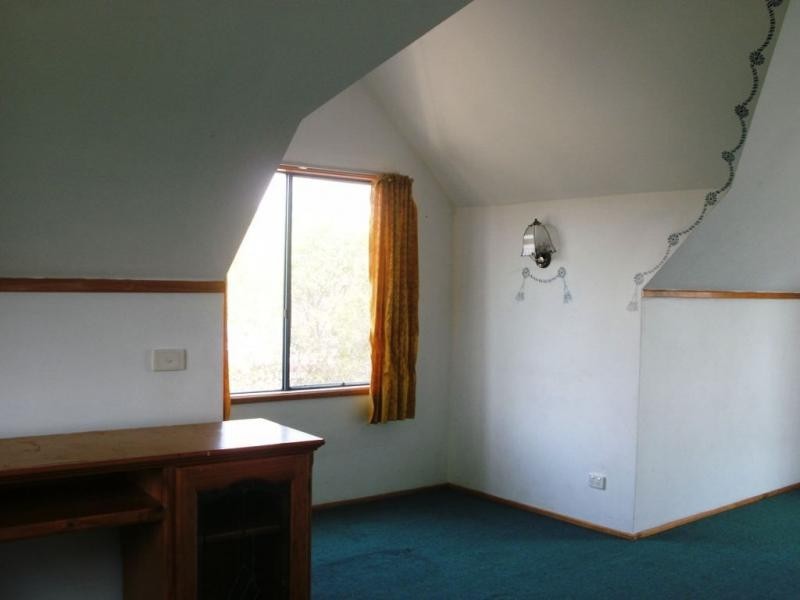 61 Champ Elysees Esplanade, Coronet Bay VIC 3984