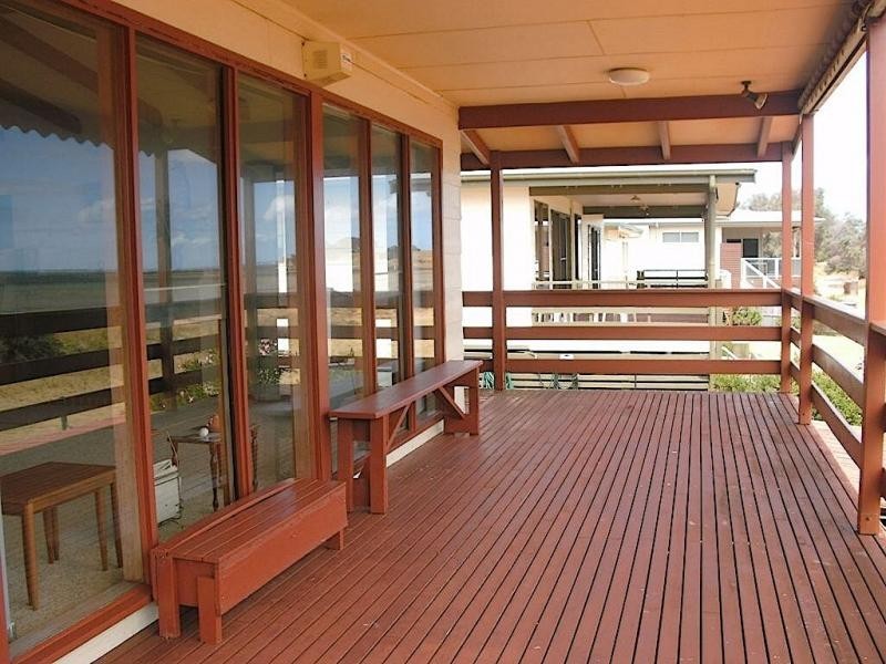 31 Kowloon Crescent, Coronet Bay VIC 3984