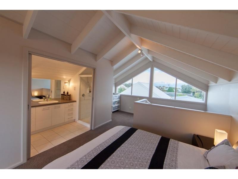 31 Seesburg Street, Cape Woolamai VIC 3925