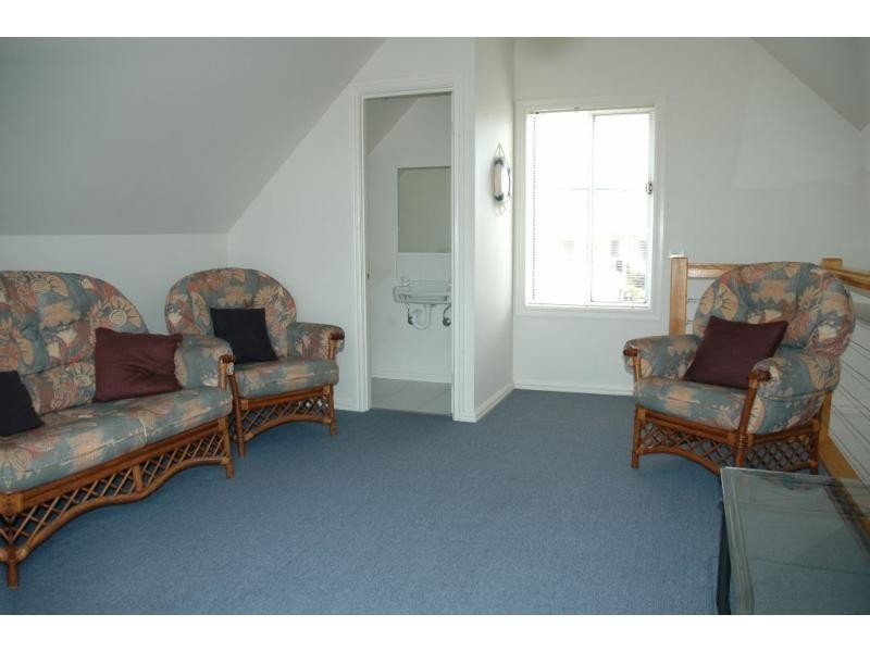 12/33-37 Genista Street, San Remo VIC 3925