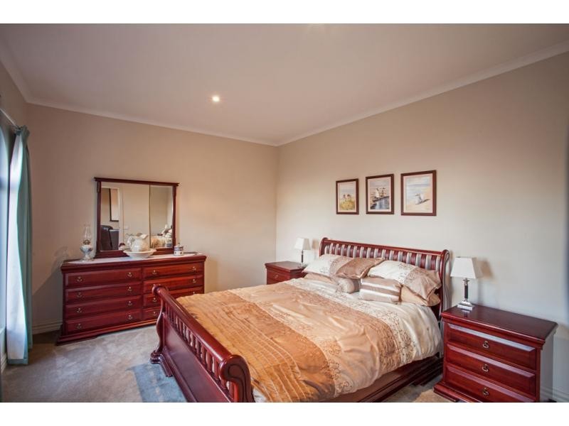 25 Kent Road, The Gurdies VIC 3984