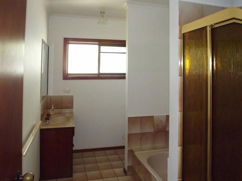 31 Alexander Avenue, Cowes VIC 3922