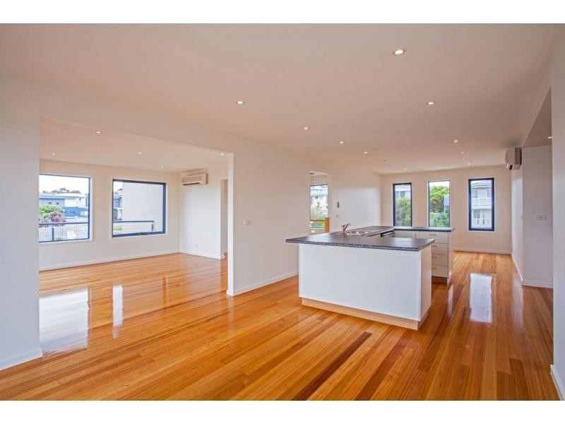 66 Penniwells Drive, San Remo VIC 3925