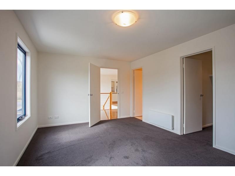 66 Penniwells Drive, San Remo VIC 3925