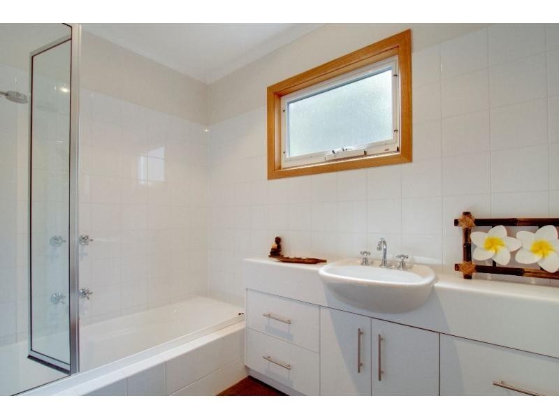 11 Boathaven Grove, San Remo VIC 3925