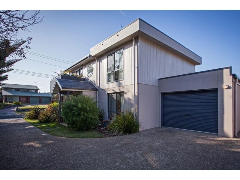 1/7 Bergin Grove, San Remo VIC 3925