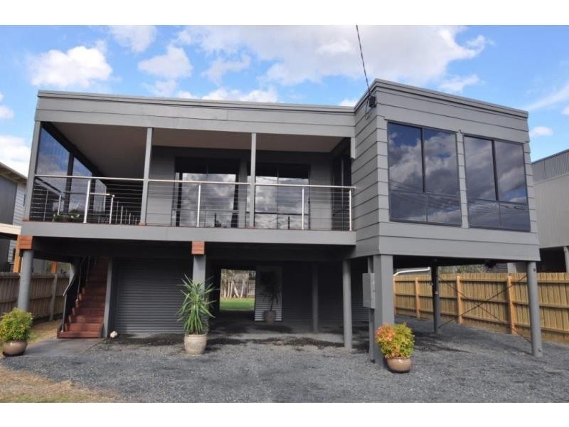 15 Beach Boulevard, Pioneer Bay VIC 3984