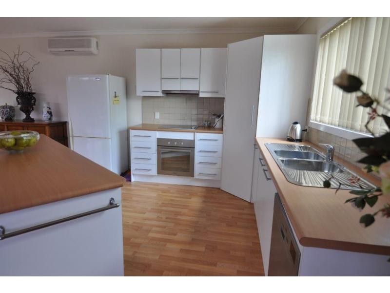 15 Beach Boulevard, Pioneer Bay VIC 3984