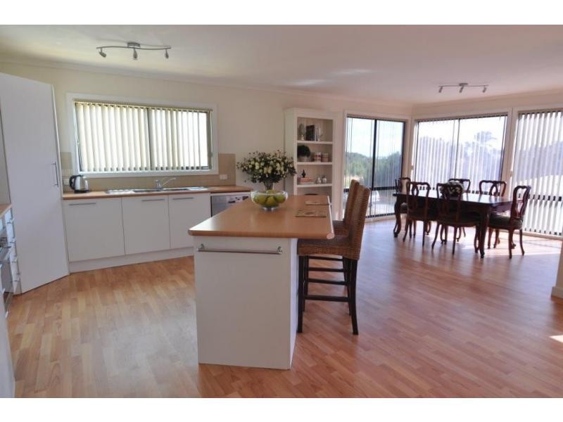 15 Beach Boulevard, Pioneer Bay VIC 3984