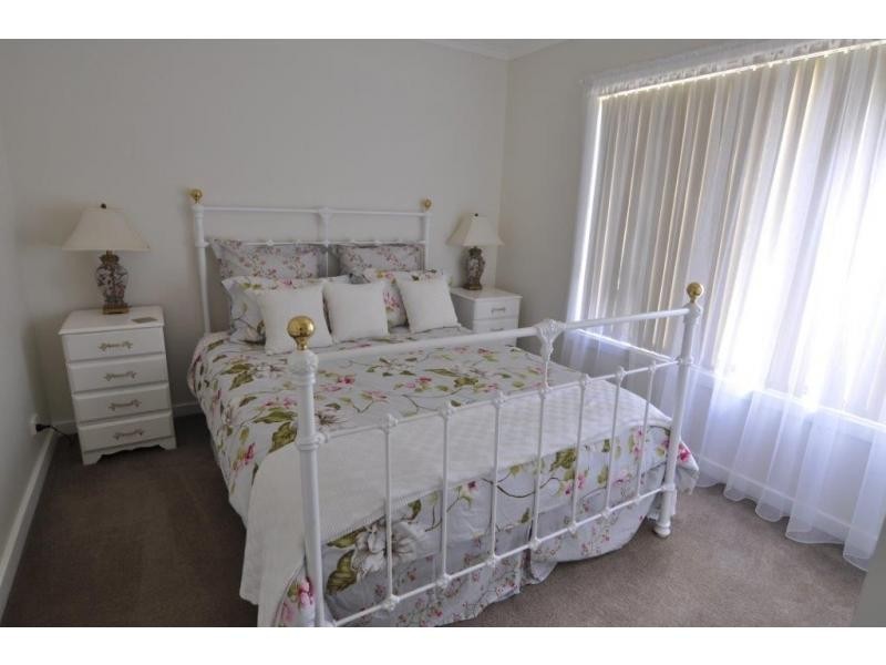 15 Beach Boulevard, Pioneer Bay VIC 3984