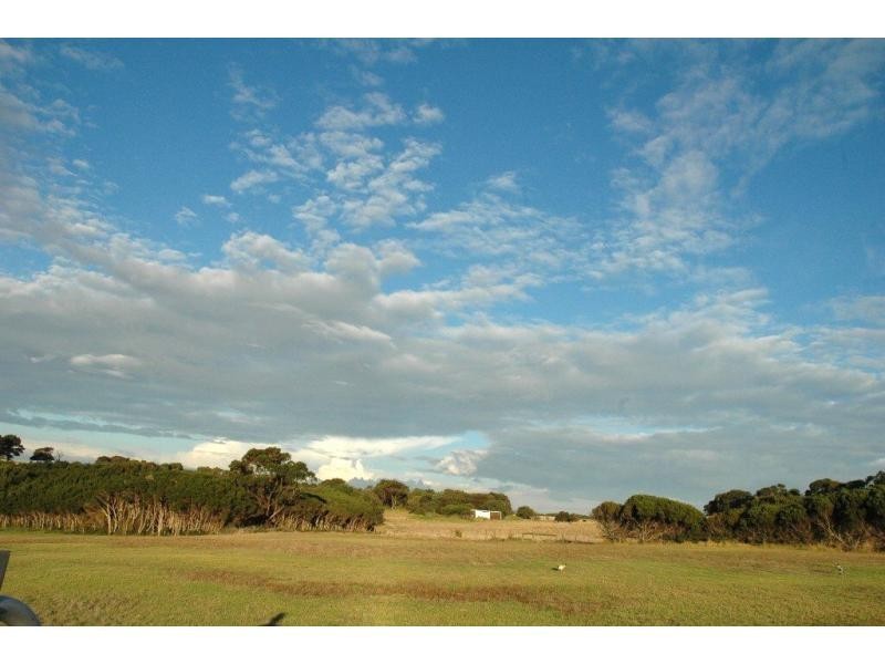 3 Breeze Court, San Remo VIC 3925