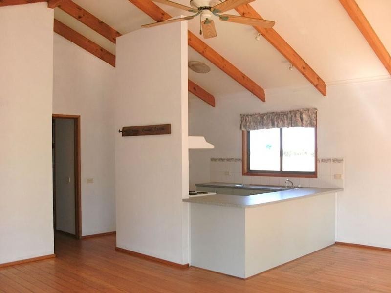 15 Cemetery Road, Corinella VIC 3984