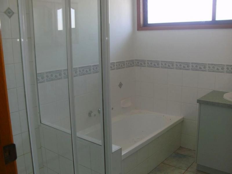 15 Cemetery Road, Corinella VIC 3984