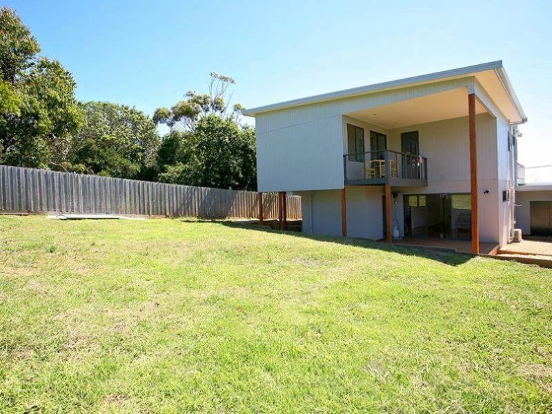 8 Wonthaggi Crescent, San Remo VIC 3925