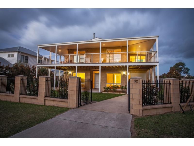 82 Champ Elysees Esplanade, Coronet Bay VIC 3984