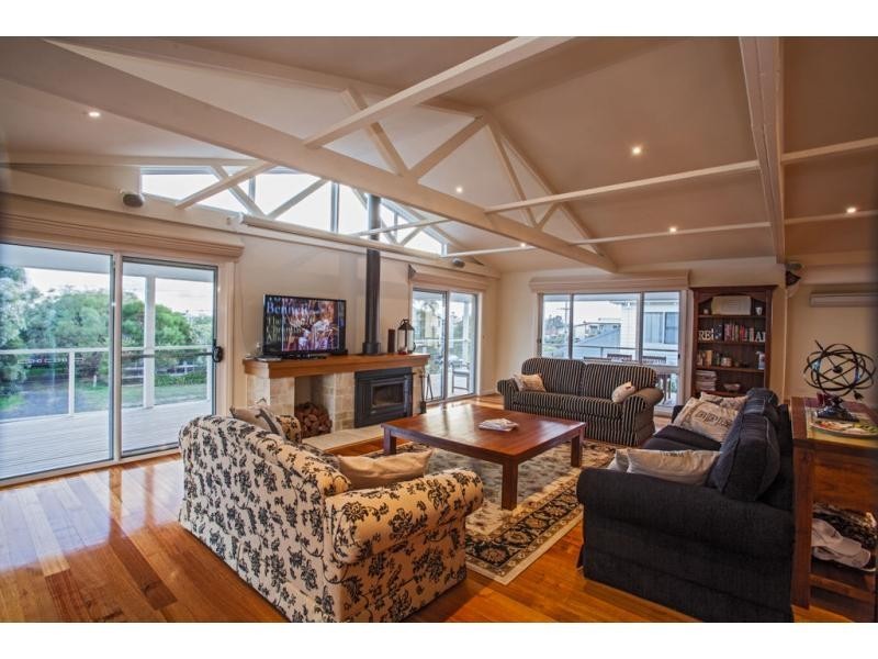 82 Champ Elysees Esplanade, Coronet Bay VIC 3984