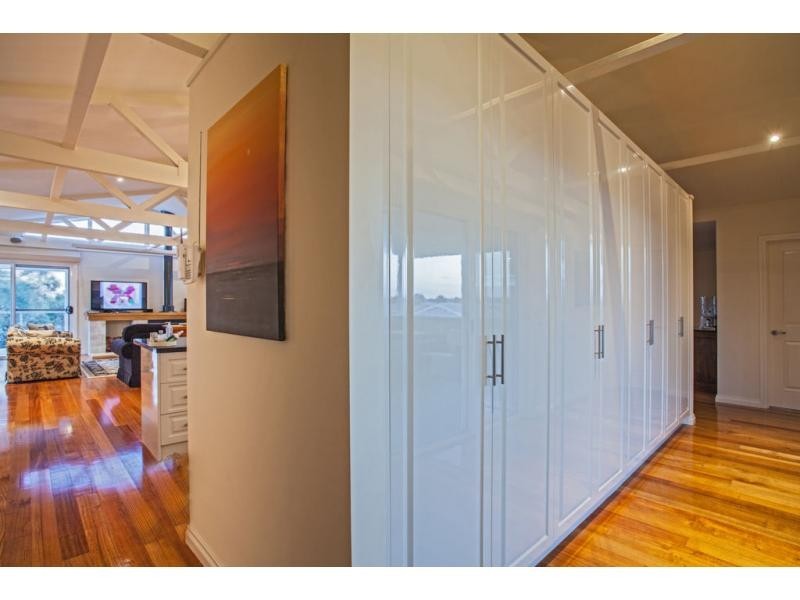 82 Champ Elysees Esplanade, Coronet Bay VIC 3984