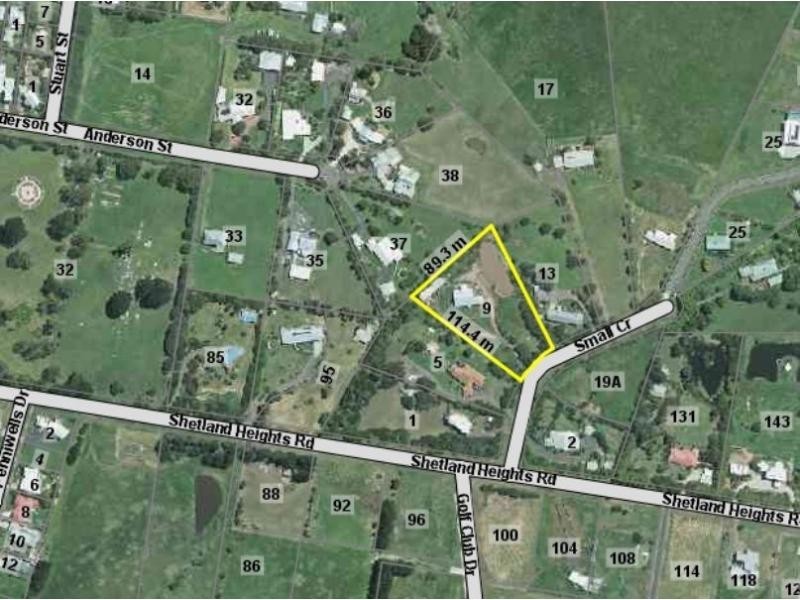 9-11 Small Court, San Remo VIC 3925