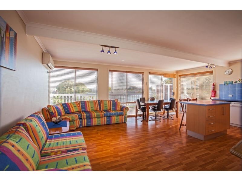 17 Vista Drive, Cape Woolamai VIC 3925