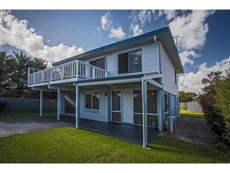 17 Vista Drive, Cape Woolamai VIC 3925