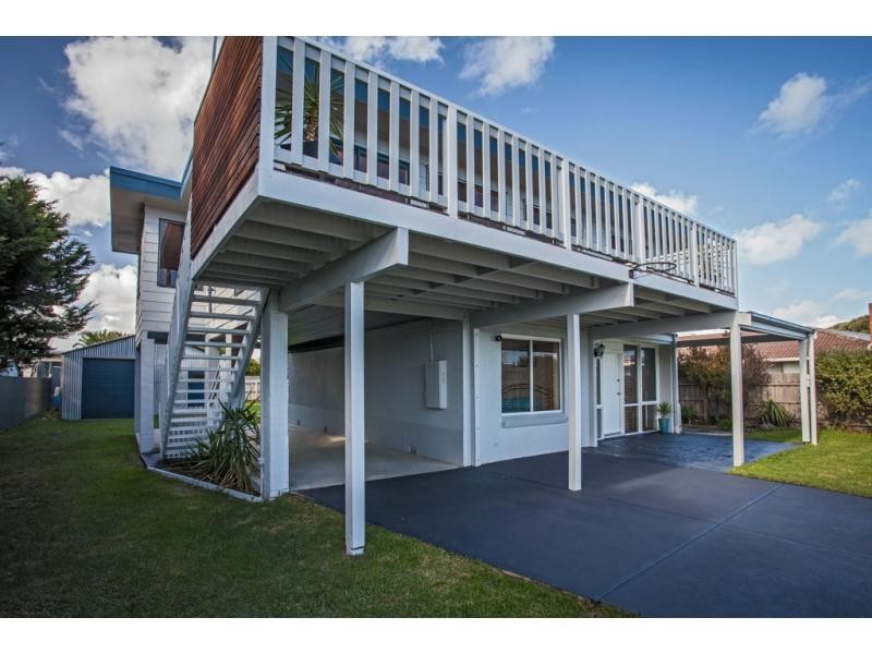 17 Vista Drive, Cape Woolamai VIC 3925