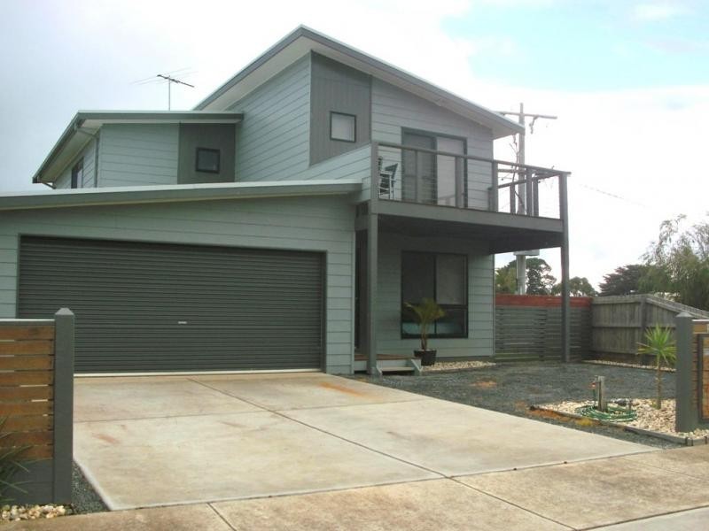 2 Burchell Close, Corinella VIC 3984
