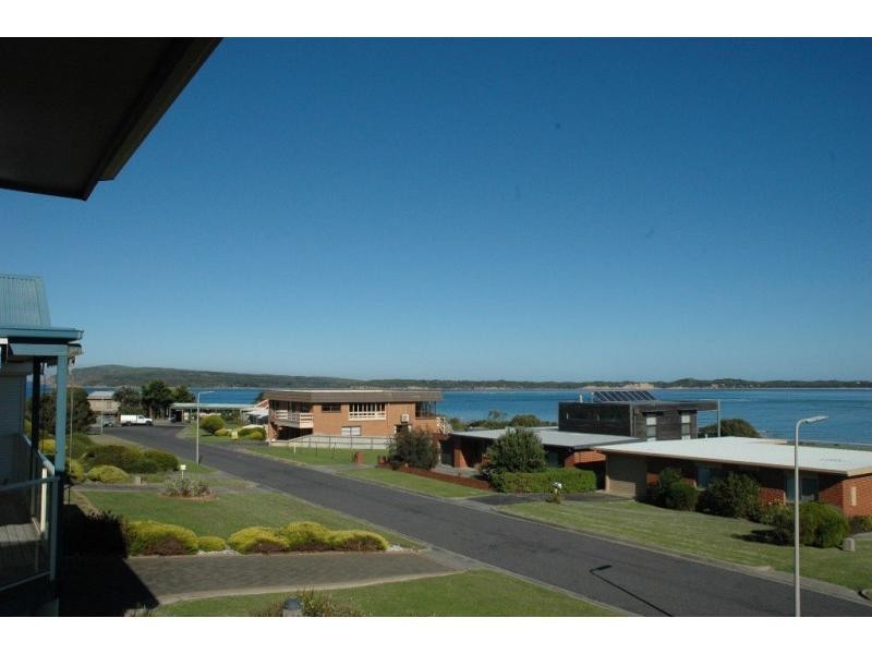 24 Ocean View Drive, San Remo VIC 3925