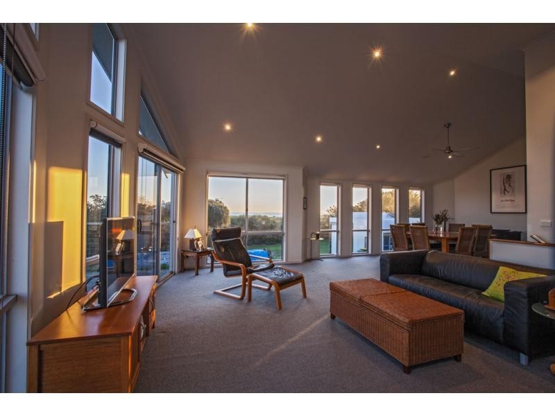 118 Tampa Road, Cape Woolamai VIC 3925