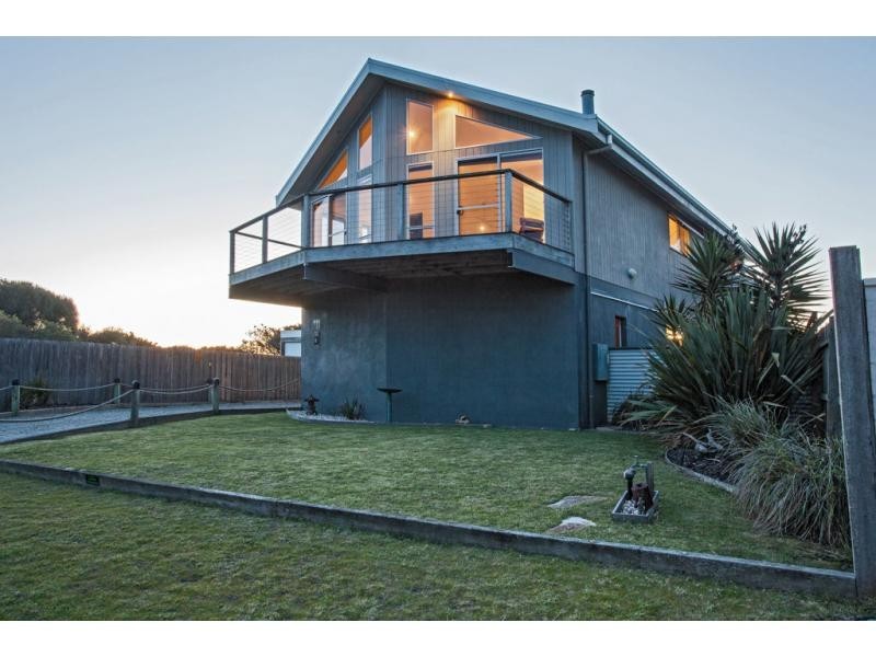118 Tampa Road, Cape Woolamai VIC 3925
