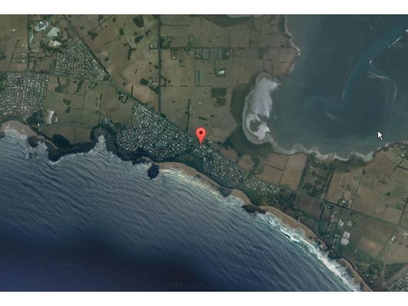 6 Bayview Avenue, Surf Beach VIC 3922