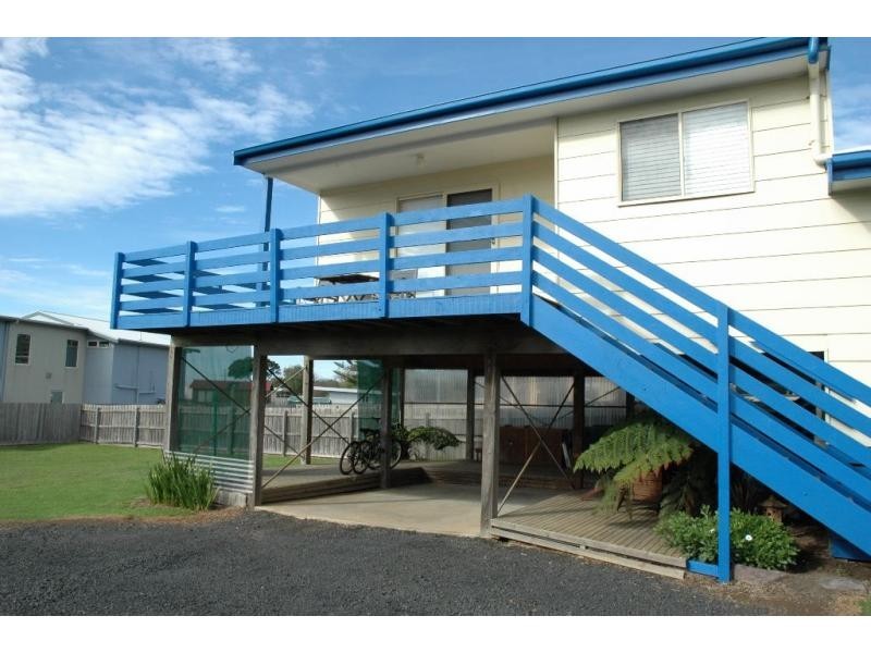 6 Bayview Avenue, Surf Beach VIC 3922