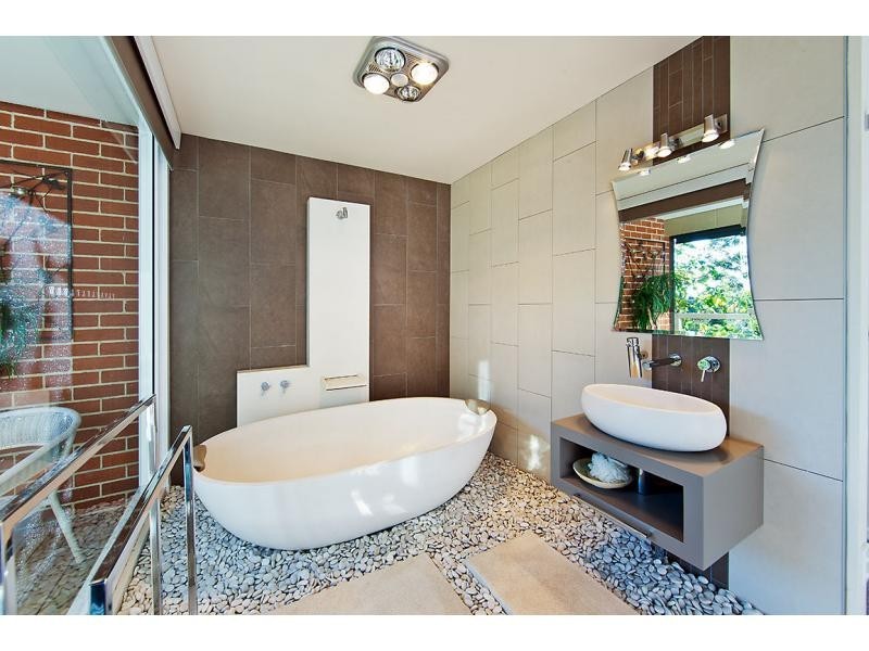 2-4 Appley Avenue, Cowes VIC 3922