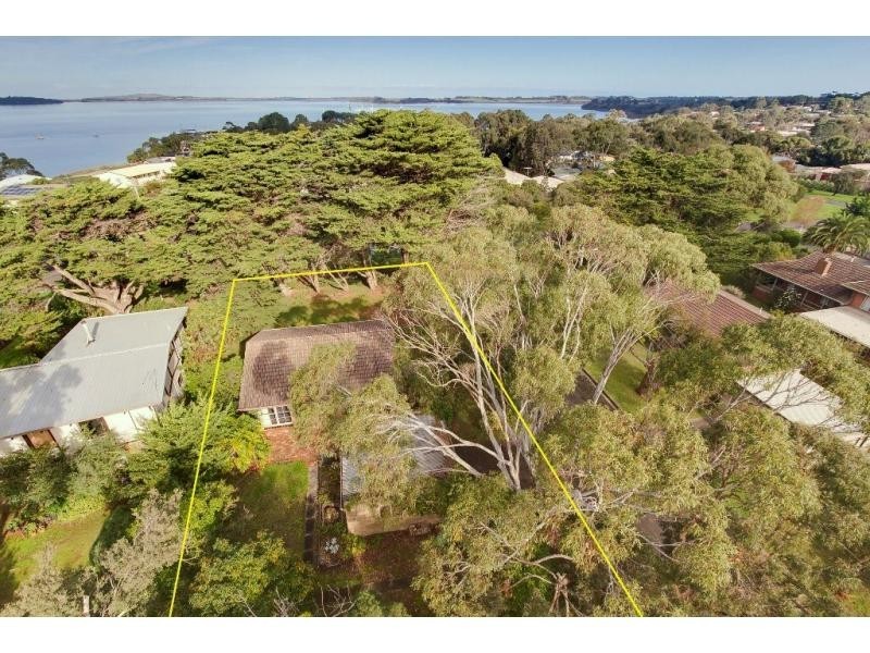14 Reid Street, Rhyll VIC 3923