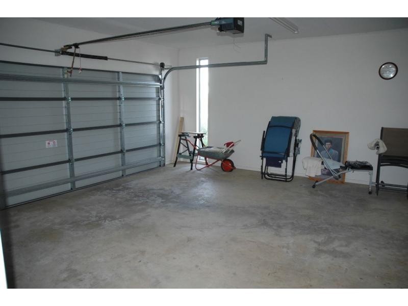 18 Halcyon Avenue, San Remo VIC 3925