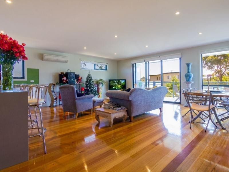 36 Reid Street, Rhyll VIC 3923