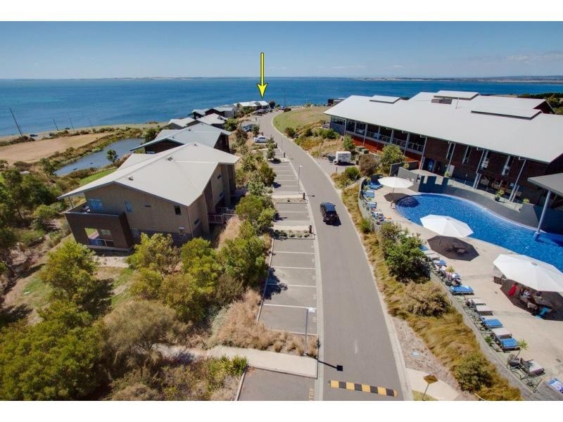 Apt 127, 17 Potters Hill Road, San Remo VIC 3925