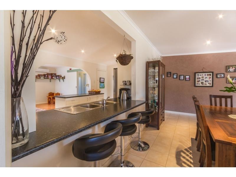 29 Phillip Island Road, Newhaven VIC 3925