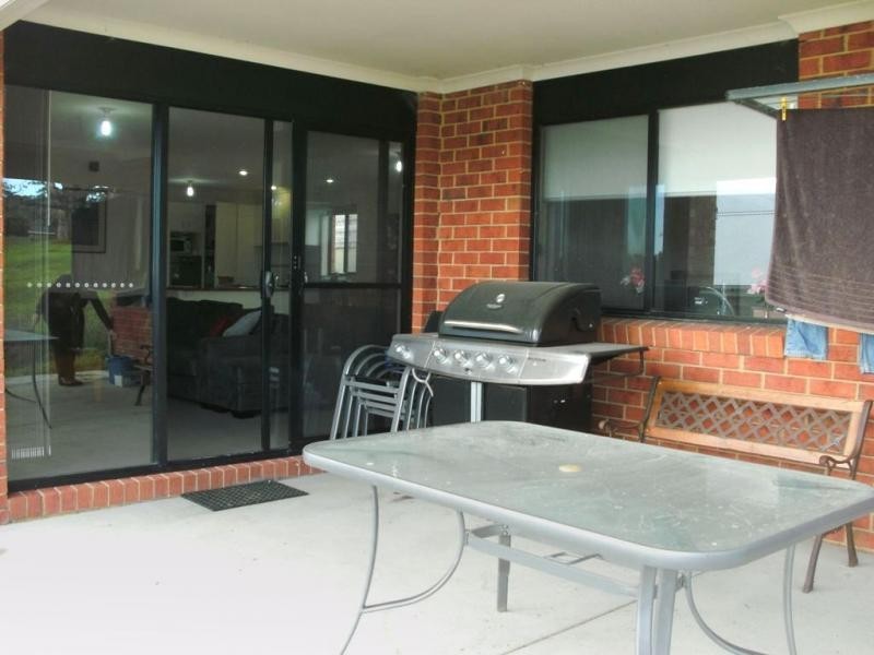 32 Kallay Drive, Pioneer Bay VIC 3984