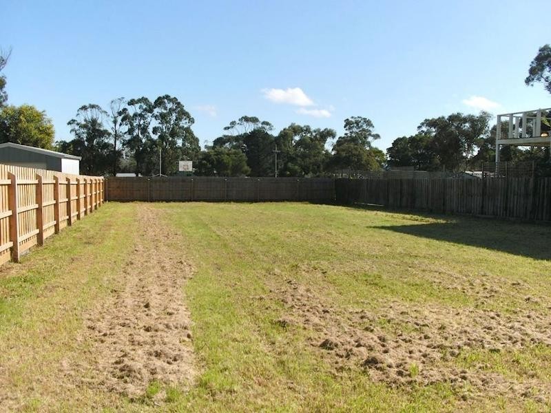 16 Helen Street, Pioneer Bay VIC 3984