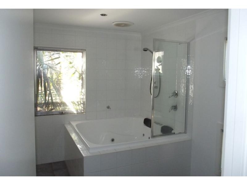 26 Halcyon Avenue, San Remo VIC 3925