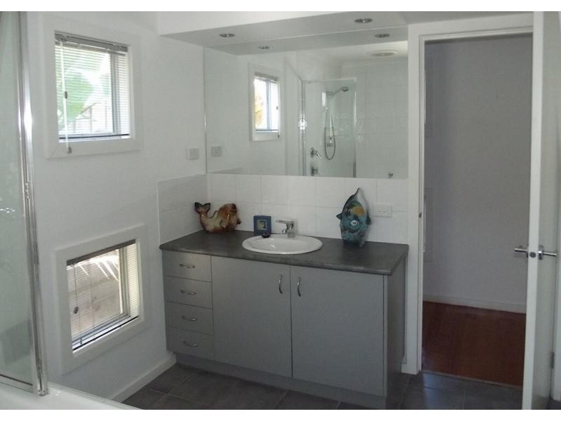 26 Halcyon Avenue, San Remo VIC 3925