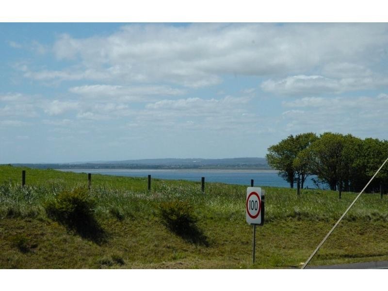 1-3 Phillip Island Road, San Remo VIC 3925