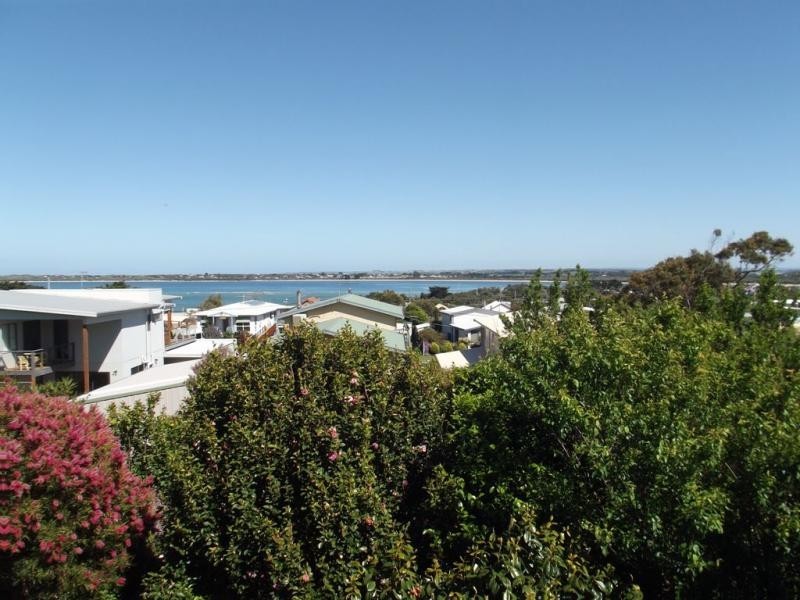 9 The Broadway, San Remo VIC 3925