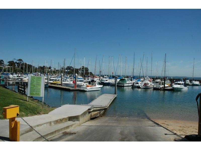 12 Seaview Street, Newhaven VIC 3925