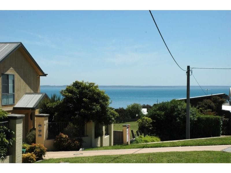 37 Panorama Drive, San Remo VIC 3925