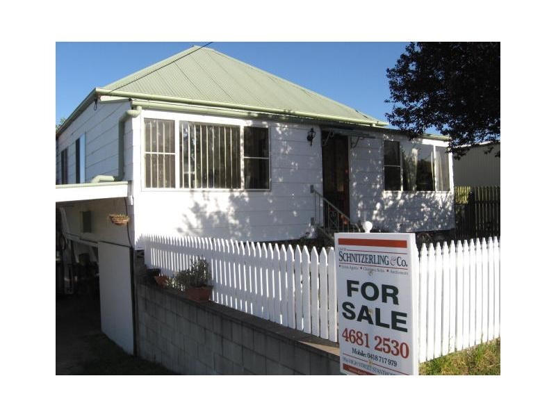 32 Matthew Street, Stanthorpe QLD 4380