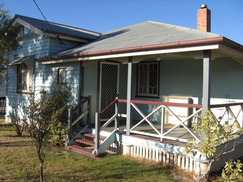 21 Hillcrest Street, Stanthorpe QLD 4380